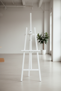 White Easel Clean Lifestyle